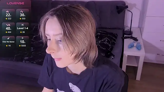 Snapshot of mothkink chatting on December 5, 6:15 pm mothkink online show from December 5, 6:15 pm