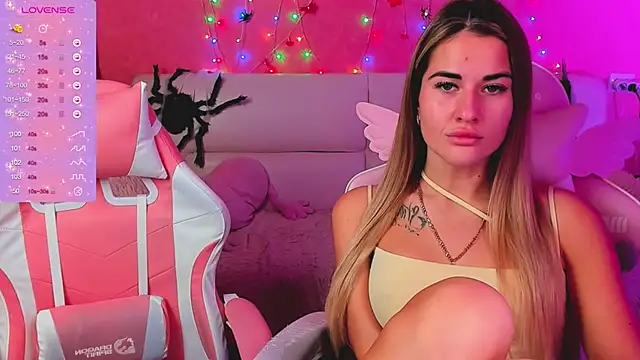 ivannatompsonnn online show from November 22, 6:23 am