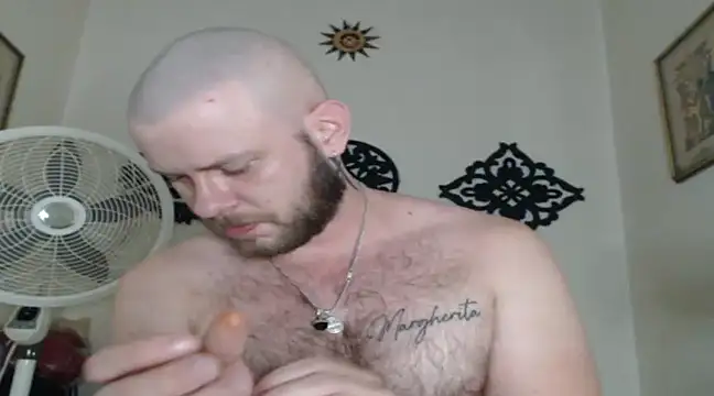 Snapshot of TONY_WHITE_7 chatting on December 4, 12:08 am TONY WHITE 7 online show from December 4, 12:08 am