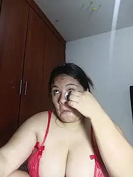 Van3orgasm4me online show from October 19, 8:20 pm