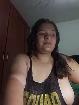 Snapshot of Van3orgasm4me chatting on April 4, 11:29 am Van3orgasm4me online show from April 4, 11:29 am