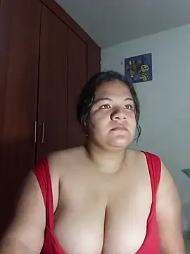 Snapshot of Van3orgasm4me chatting on April 5, 9:06 am Van3orgasm4me online show from April 5, 9:06 am