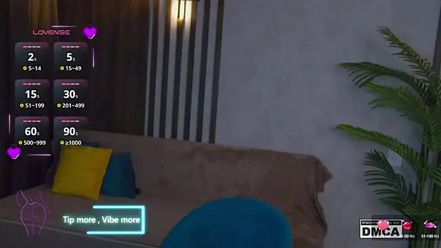 Holl1Would online show from March 14, 3:48 am