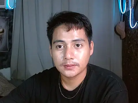 Snapshot of SKY-24 chatting on May 9, 3:06 pm SKY-24 online show from May 9, 3:06 pm