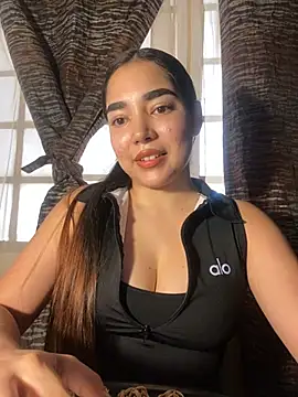 DulceChloe99 online show from February 23, 10:18 pm