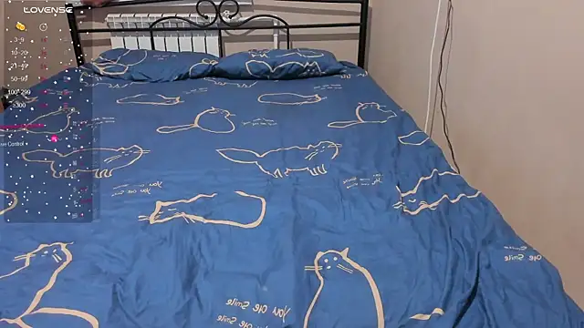 eva zero online show from December 21, 1:18 pm