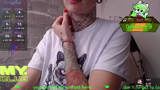 Witch Emma online show from October 9, 9:35 pm