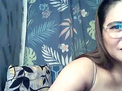 Amazing Angel22 online show from October 12, 6:07 pm