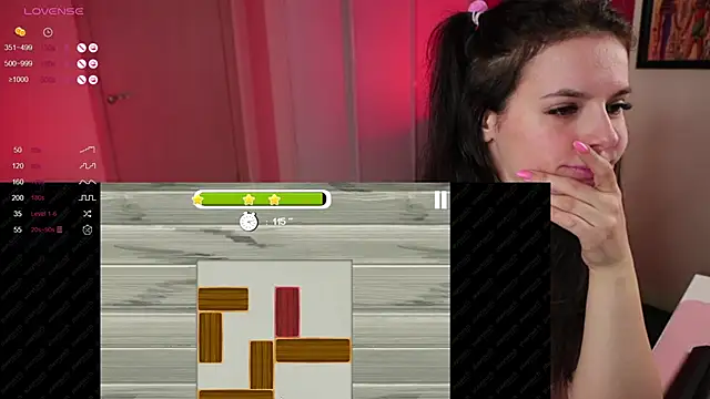 Roni Tailed online show from March 5, 8:42 pm