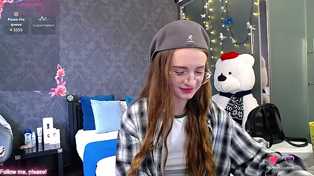 KateJonson online show from November 5, 7:30 am