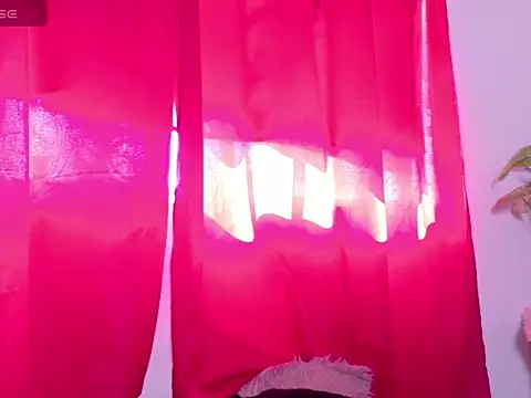 Snapshot of hairy21dick chatting on June 9, 7:36 pm hairy21dick online show from June 9, 7:36 pm