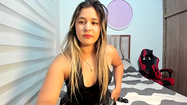 Lana Sofia1 online show from July 17, 3:24 am
