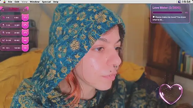 Snapshot of Kryptosworld chatting on January 15, 6:55 pm Kryptosworld online show from January 15, 6:55 pm