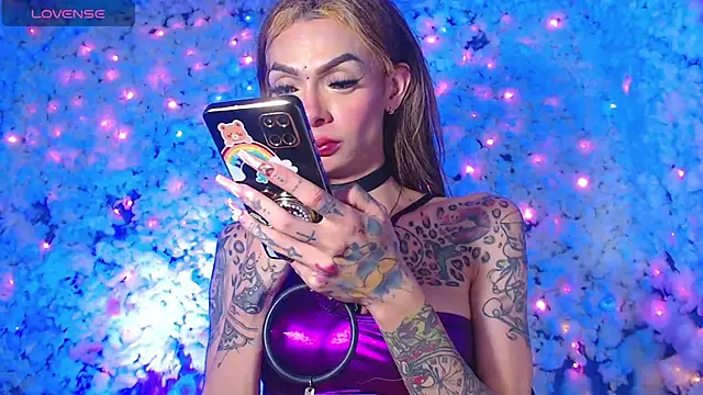 dannabigdirty1 online show from December 11, 10:03 am