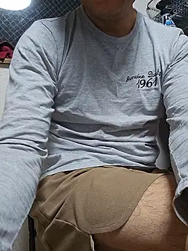 Snapshot of munyunu chatting on February 19, 7:10 pm munyunu online show from February 19, 7:10 pm