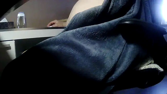 suedel65 online show from February 23, 4:37 pm