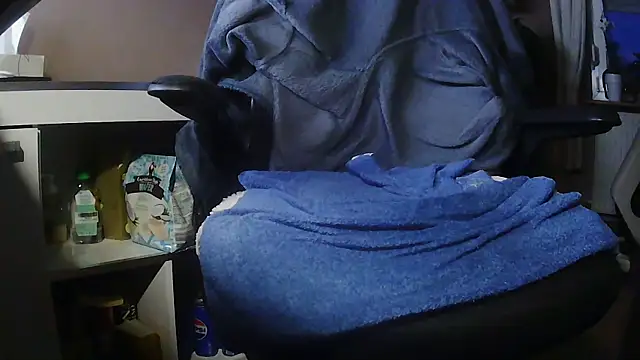 Snapshot of suedel65 chatting on June 20, 2:36 am suedel65 online show from June 20, 2:36 am