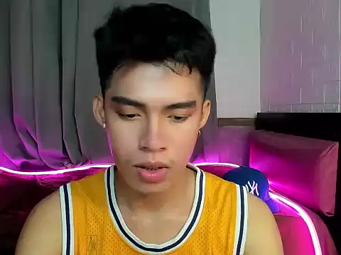 Lightjt04 online show from October 17, 5:26 pm