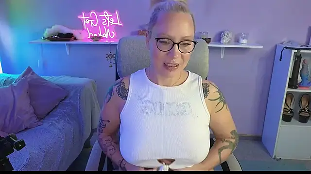 Jan ina online show from January 9, 9:01 am