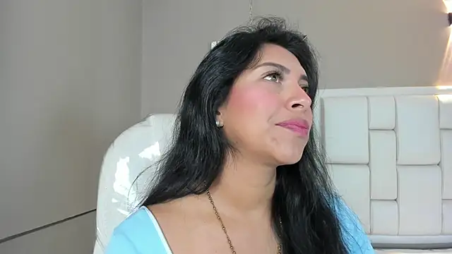 Snapshot of _BunnyNaugthy chatting on October 20, 12:05 pm BunnyNaugthy online show from October 20, 12:05 pm