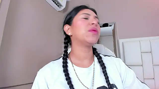 Snapshot of _BunnyNaugthy chatting on October 22, 12:16 pm BunnyNaugthy online show from October 22, 12:16 pm