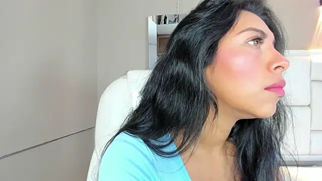 Snapshot of _BunnyNaugthy chatting on October 25, 12:13 pm BunnyNaugthy online show from October 25, 12:13 pm