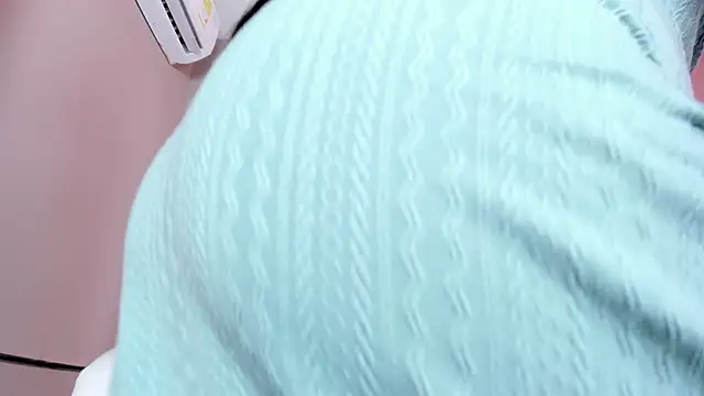 Snapshot of _BunnyNaugthy chatting on November 29, 12:08 pm BunnyNaugthy online show from November 29, 12:08 pm