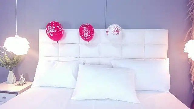 Snapshot of _BunnyNaugthy chatting on February 15, 12:25 pm BunnyNaugthy online show from February 15, 12:25 pm