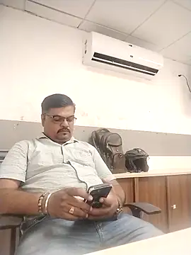 Desi Londa 143 online show from April 4, 4:00 am