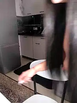 hot-babygirl online show from December 6, 2:35 am