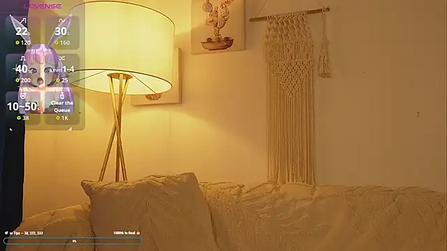 bunnycuteshy online show from November 12, 2:39 pm