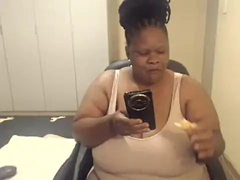 sweetnoziexx online show from February 16, 1:49 pm