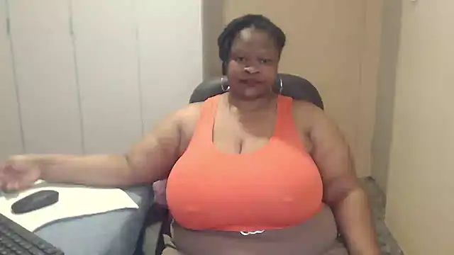 sweetnoziexx online show from September 17, 5:31 am