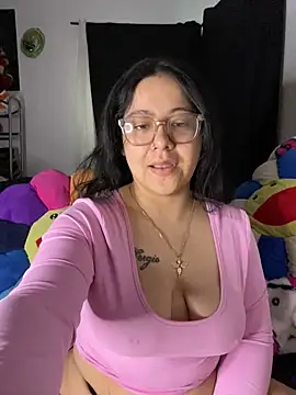 Snapshot of MsConejitaa chatting on February 14, 3:05 pm MsConejitaa online show from February 14, 3:05 pm