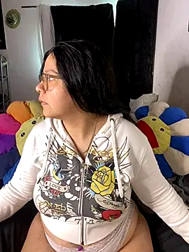 Snapshot of MsConejitaa chatting on October 13, 5:13 pm MsConejitaa online show from October 13, 5:13 pm
