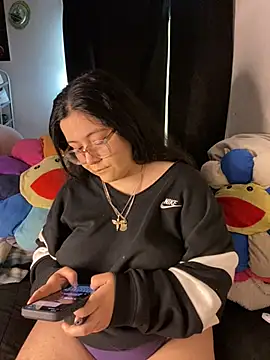 MsConejitaa online show from March 11, 4:35 pm