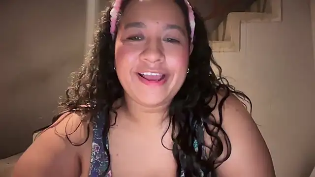 Big boobs lau  online show from October 4, 6:44 am