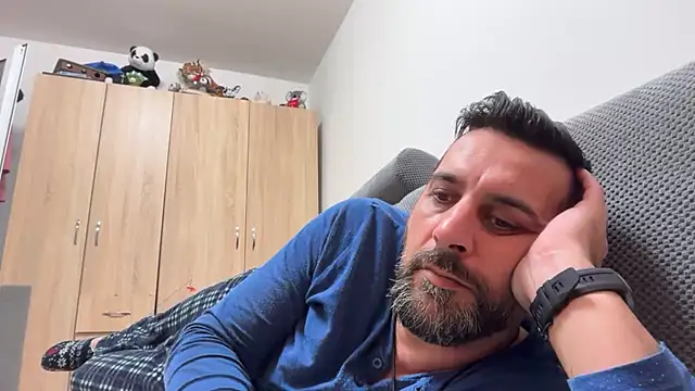 Snapshot of TigerOne19 chatting on January 18, 3:49 pm TigerOne19 online show from January 18, 3:49 pm