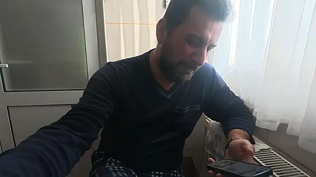 Snapshot of TigerOne19 chatting on February 25, 8:57 am TigerOne19 online show from February 25, 8:57 am