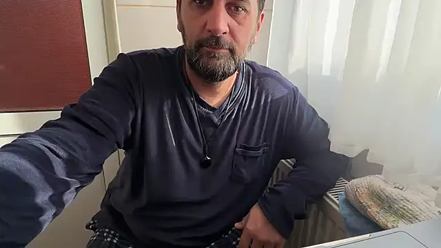 Snapshot of TigerOne19 chatting on February 27, 7:08 am TigerOne19 online show from February 27, 7:08 am