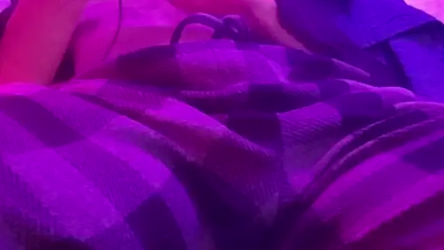 sexmadshyguy online show from October 16, 7:53 am