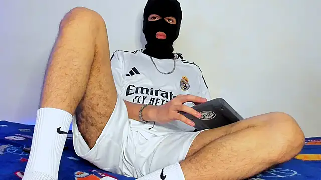 Snapshot of Samuel_Suarez chatting on November 28, 5:21 am Samuel Suarez online show from November 28, 5:21 am