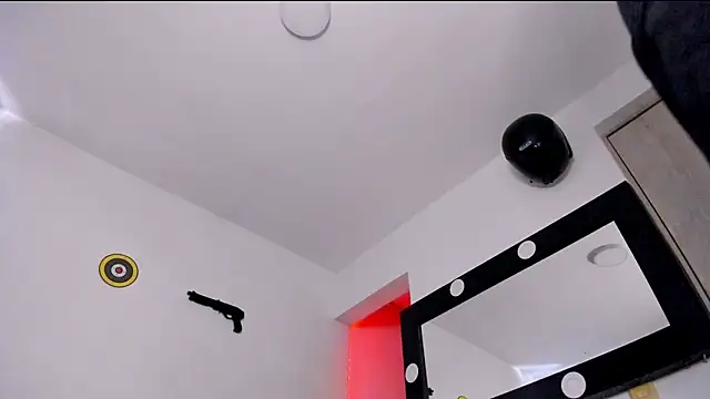 Samuel Suarez online show from March 20, 6:24 pm