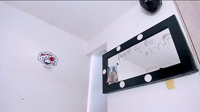 Samuel Suarez online show from April 28, 2:27 am