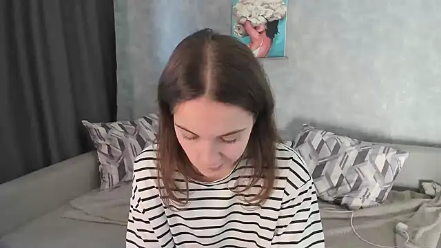 KristinaLoison online show from February 17, 12:12 pm