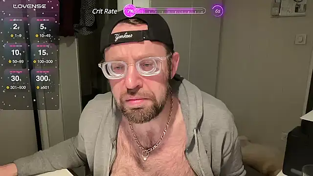 FABIOGLASSES online show from March 15, 10:44 pm