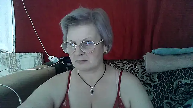 Snapshot of Gina_Marlyn chatting on February 11, 7:30 pm Gina Marlyn online show from February 11, 7:30 pm