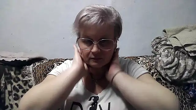 Snapshot of Gina_Marlyn chatting on February 12, 7:20 pm Gina Marlyn online show from February 12, 7:20 pm