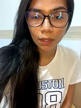 MauraGray online show from October 13, 10:54 pm