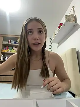 ShelbyHagen online show from January 28, 10:12 pm